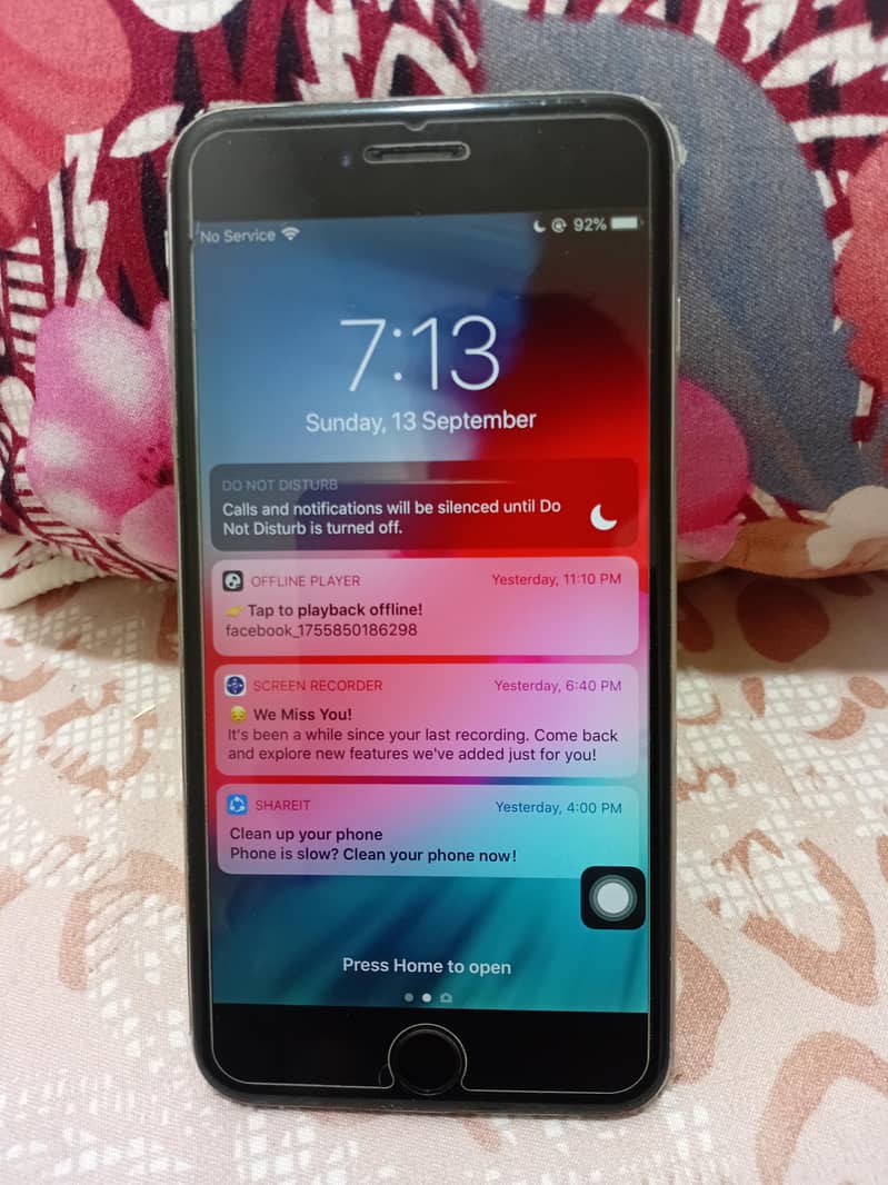 Apple iPhone 6 Plus 5