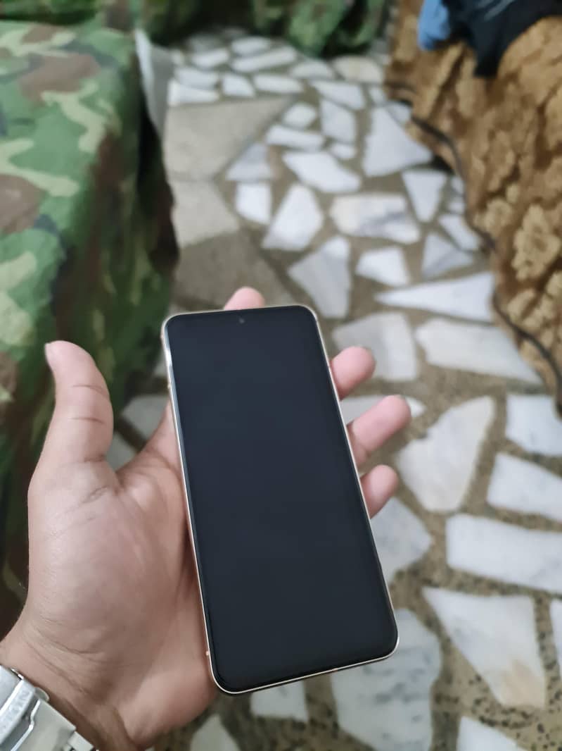 Google Pixel 8 0