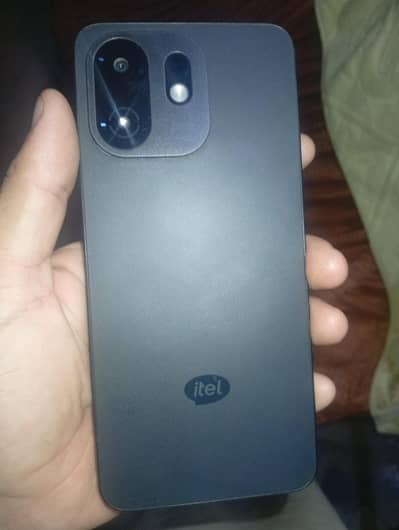 Itel City 100