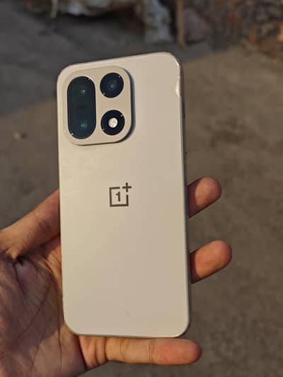 One Plus 15 16/512GB