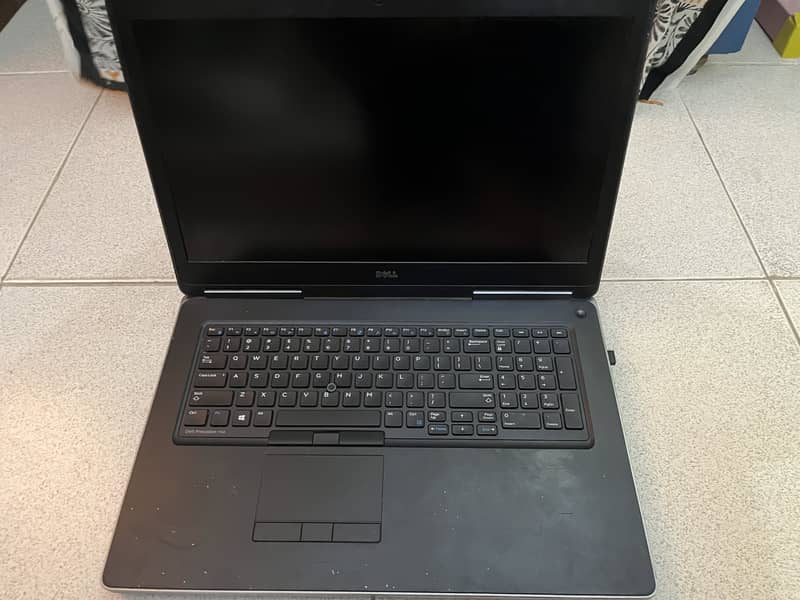 Dell Precision 7710 0