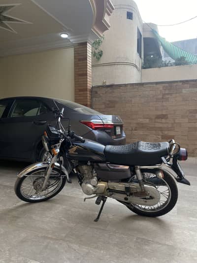 Honda CG125 Special Edition