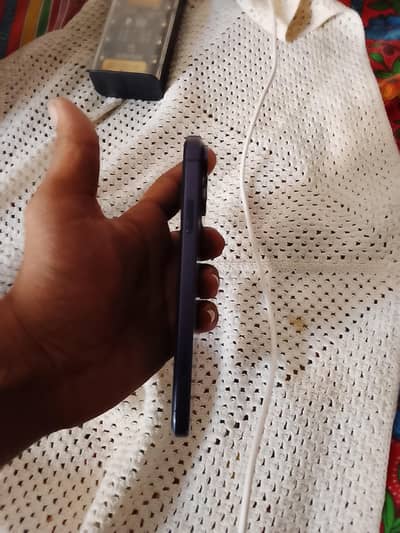 Apple iPhone XR