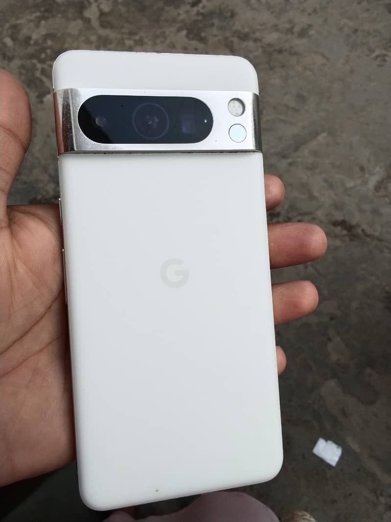 Google Pixel 8 Pro 0