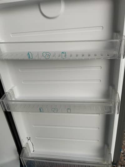 haier refrigator in good condition