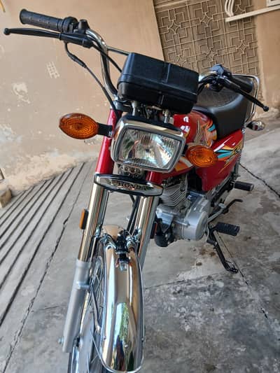 Honda 125 25/26 Model Showroom Condition For Sale