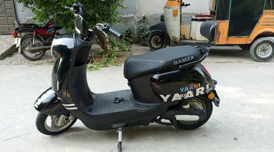 Ramza Yari Electric Scooty