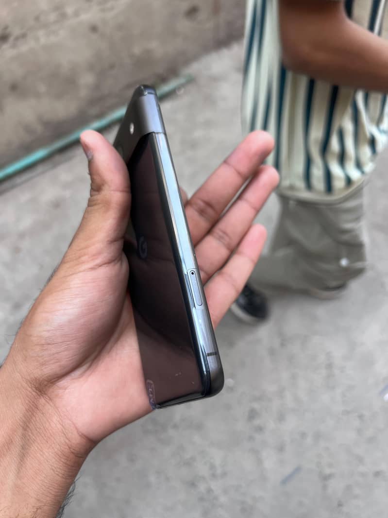 Google Pixel 8 1