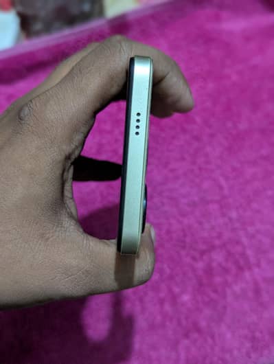 Tecno Spark Go 4+4 64gb 5000mah battery