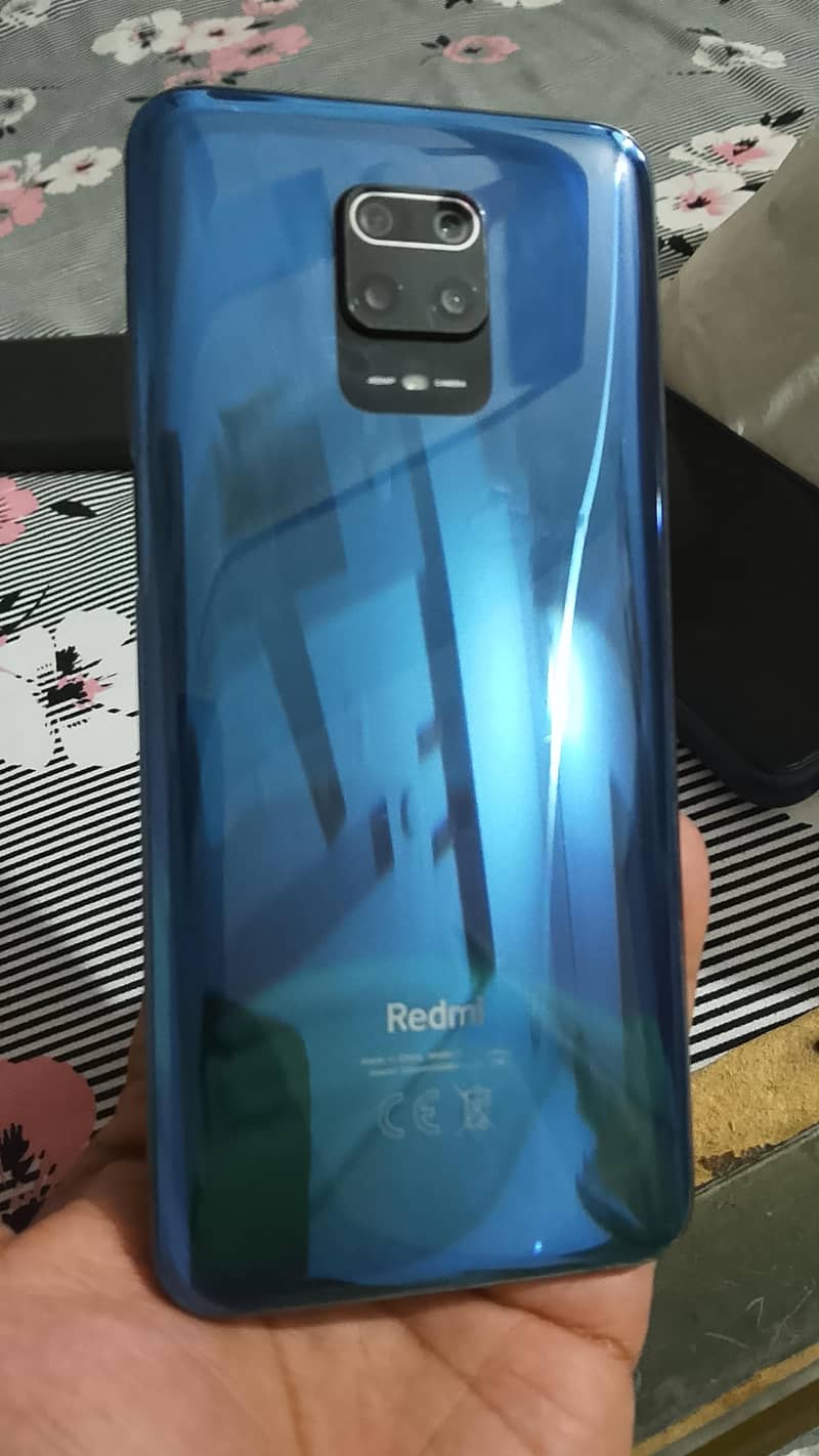 Xiaomi Redmi Note 9S 0