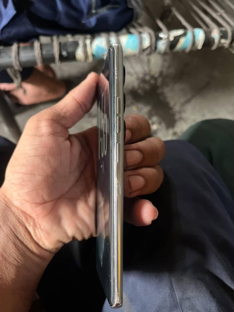 Tecno CAMON 40 Pro 9