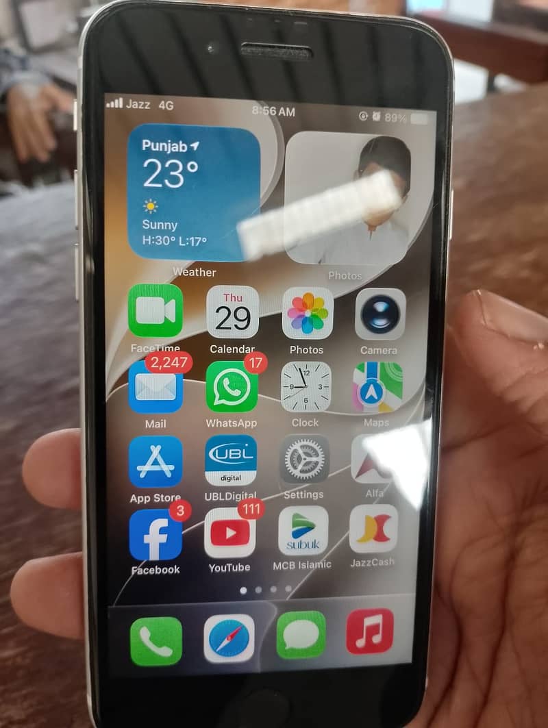 Apple iPhone SE 2