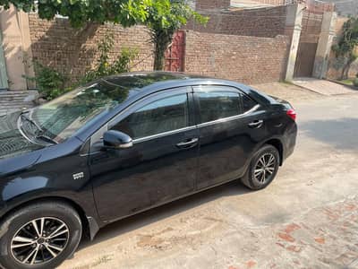 Toyota Altis Grande 2015