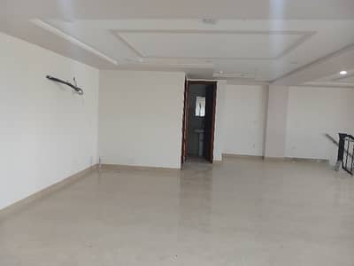 08 MARLA BUILDING FOR RENT - COMMERCIAL BROADWAY PHASE 08