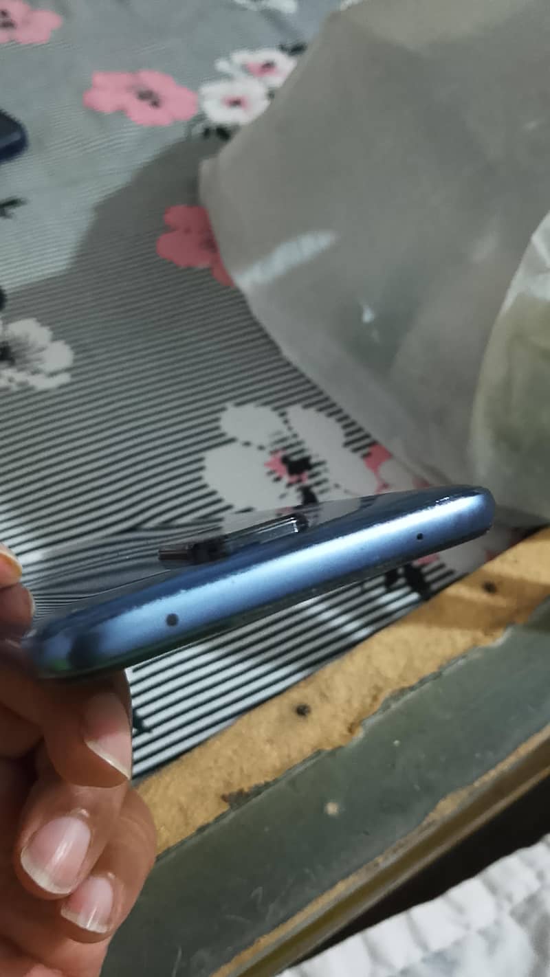 Xiaomi Redmi Note 9S 2