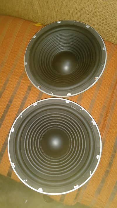 JBL 10inch woofer speakers cubes wires