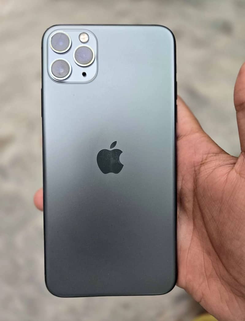 Apple iPhone 11 Pro Max 0