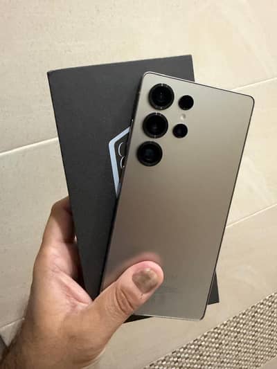 Samsung Mobile S25 Ultra