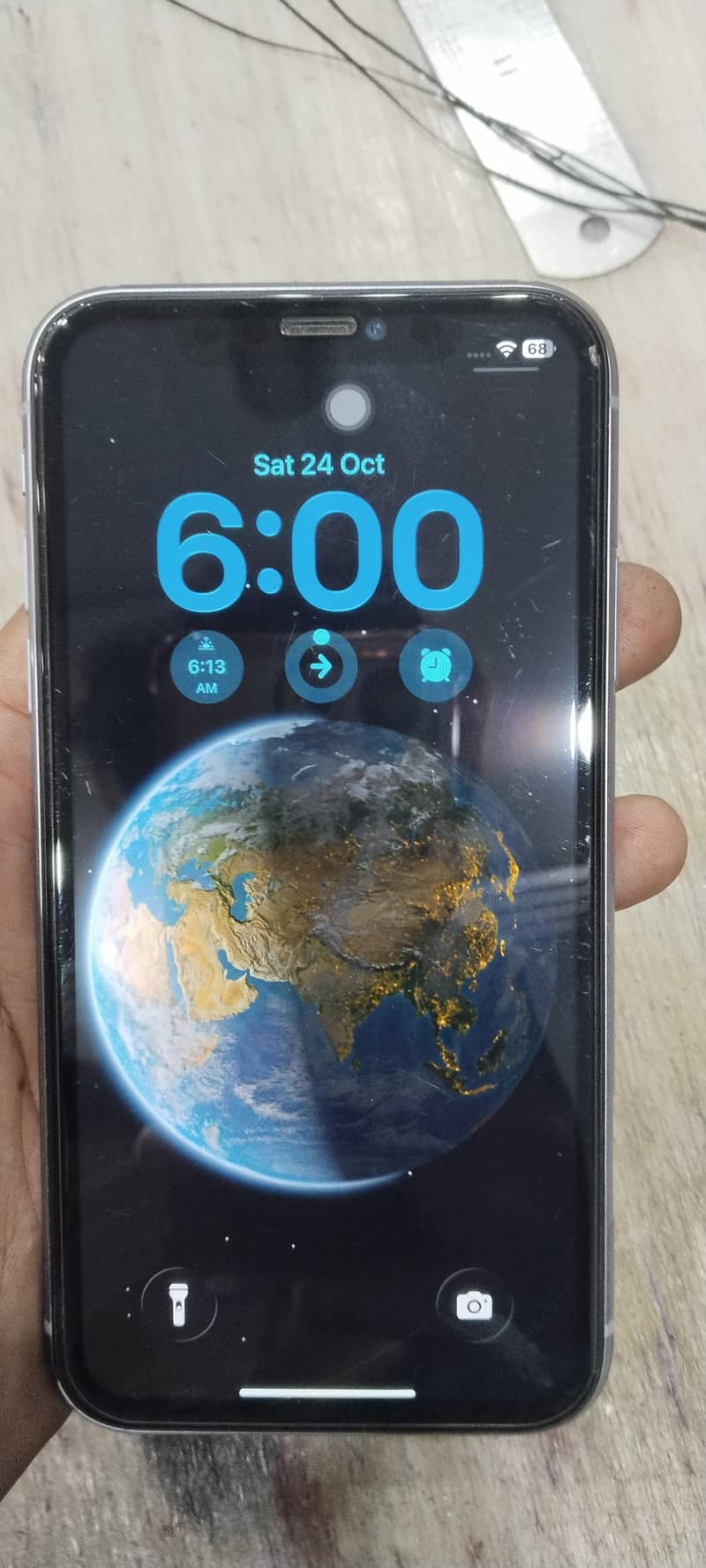 Apple iPhone 11 7