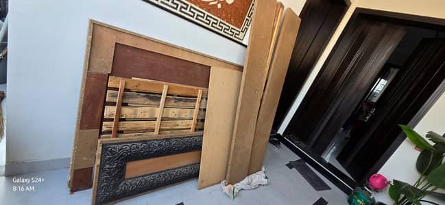 Want to sale my Double Bed without mattress