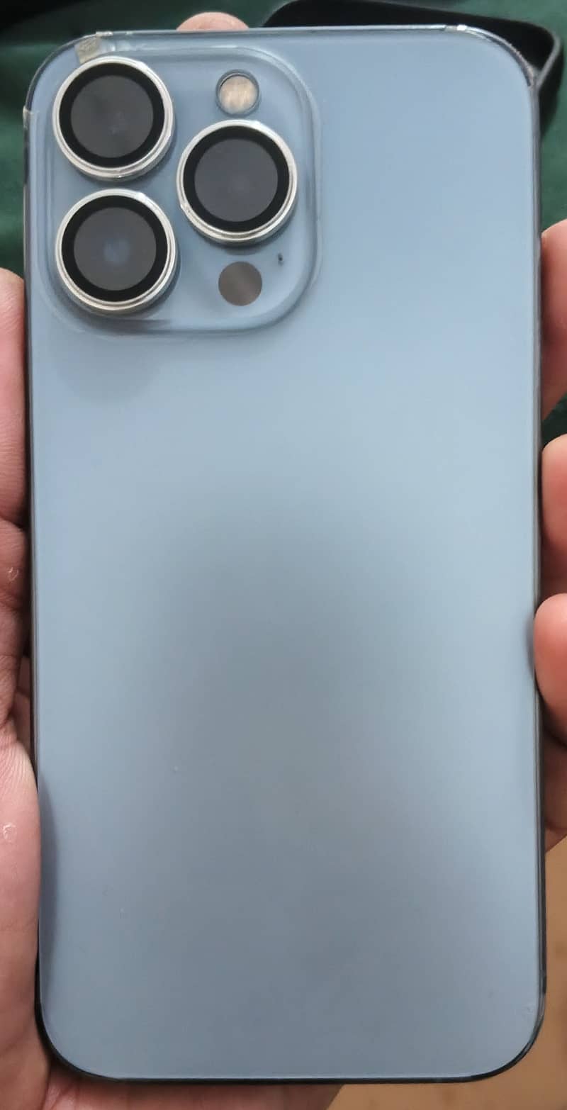 Apple iPhone 13 Pro 0
