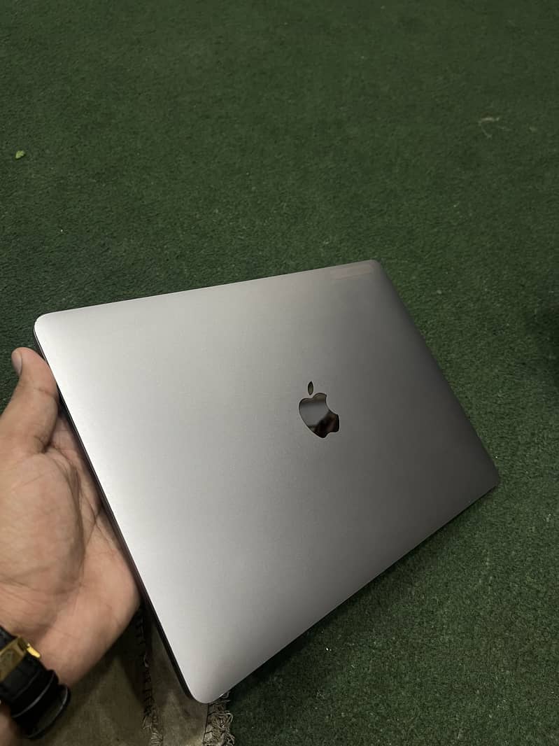 Macbook Pro 2016 2