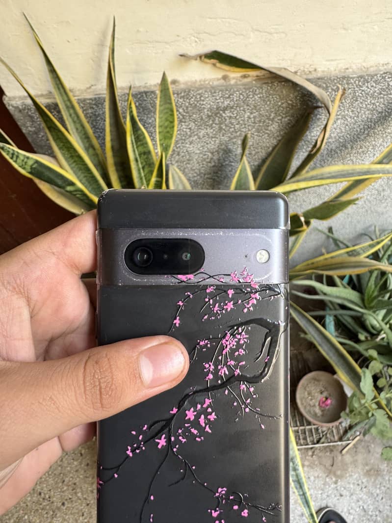 Google Pixel 7 5