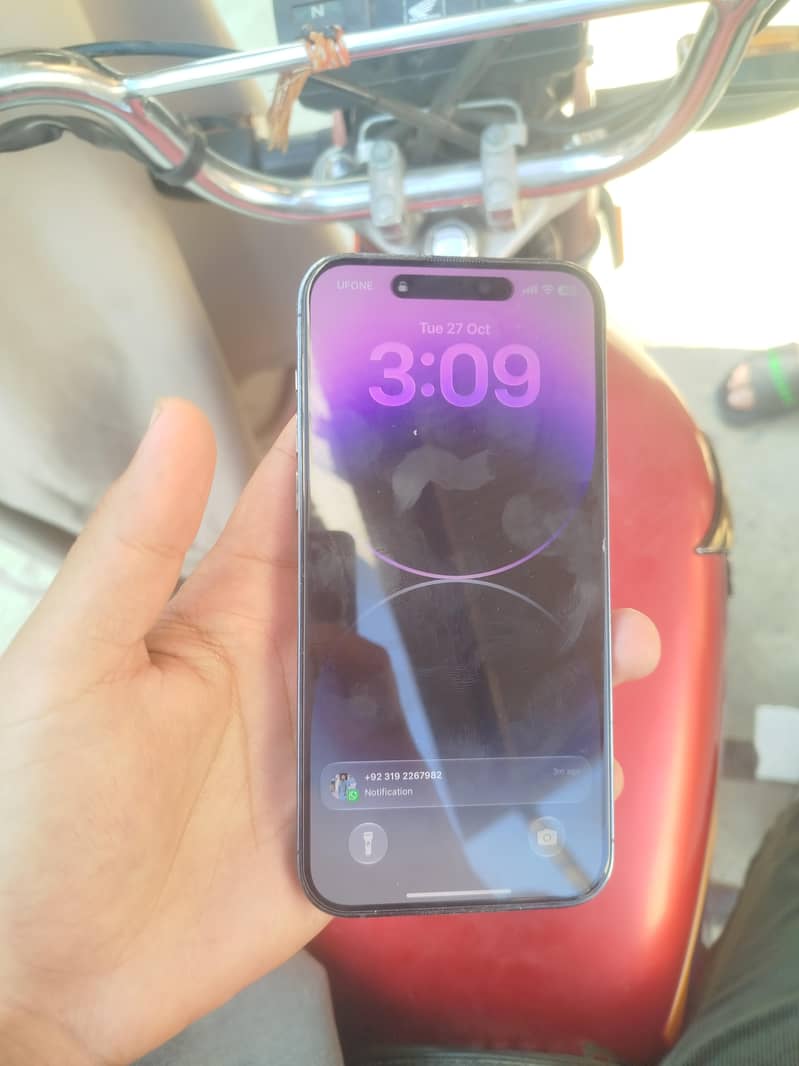 Apple iPhone 14 Pro Max 4