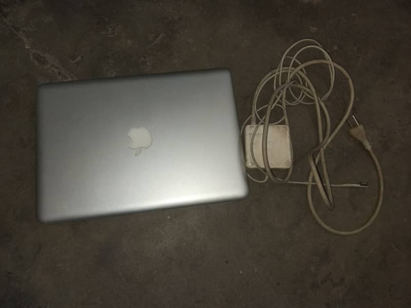 Macbook Pro 2011 1