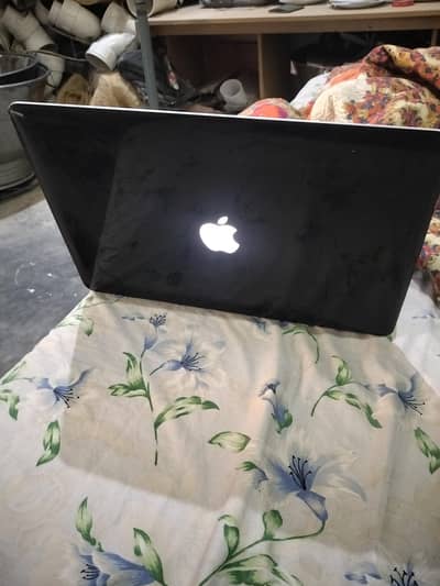 Apple MacBook Pro 2015 Core i7 | 16GB RAM | SSD | Retina Display