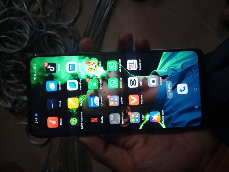 OPPO A76 0