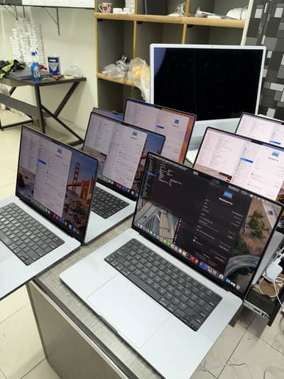 MACBOOK PRO M1 MAX 2021 16 INCH 64GB RAM 1TB SSD 32 CORE GPU 9 UNITS