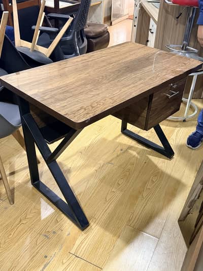 Office Furniture for Urgent Sale