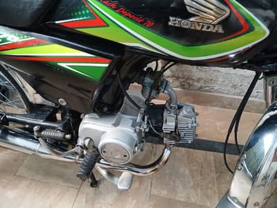 Honda 70cd model 2019 O3OO84/49/88O