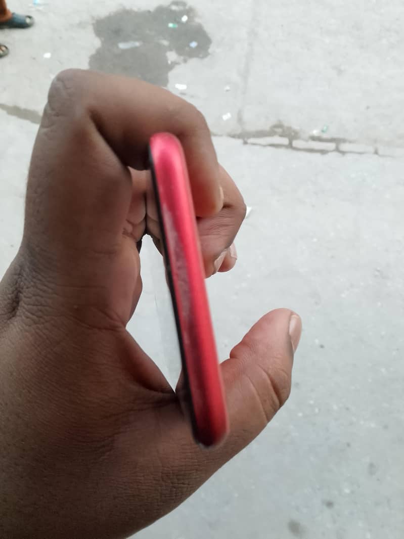 Apple iPhone SE 0