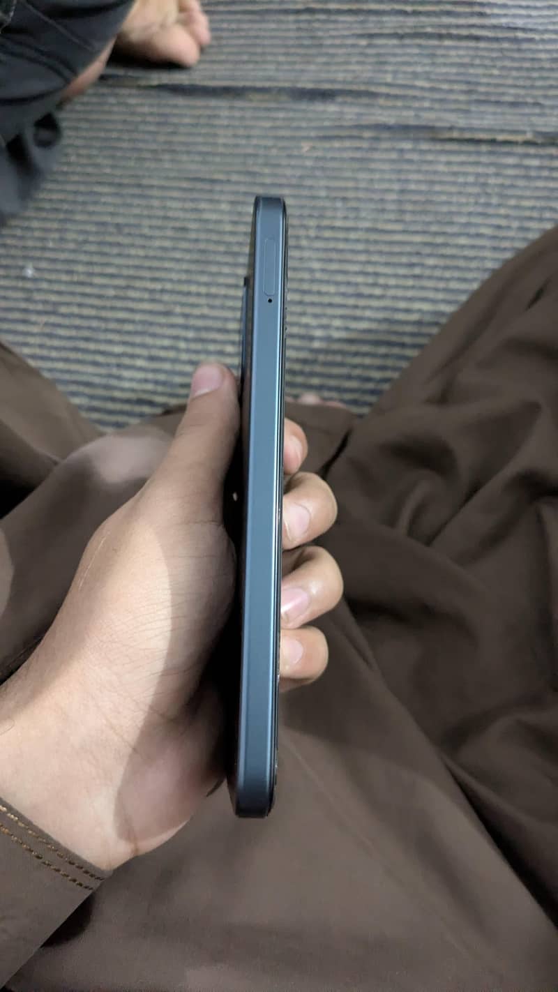 OPPO A6 0