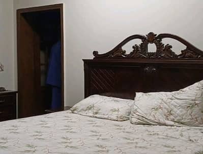 Prime Location 1 Kanal House Situated In Allama Iqbal Town - Karim Block For sale
