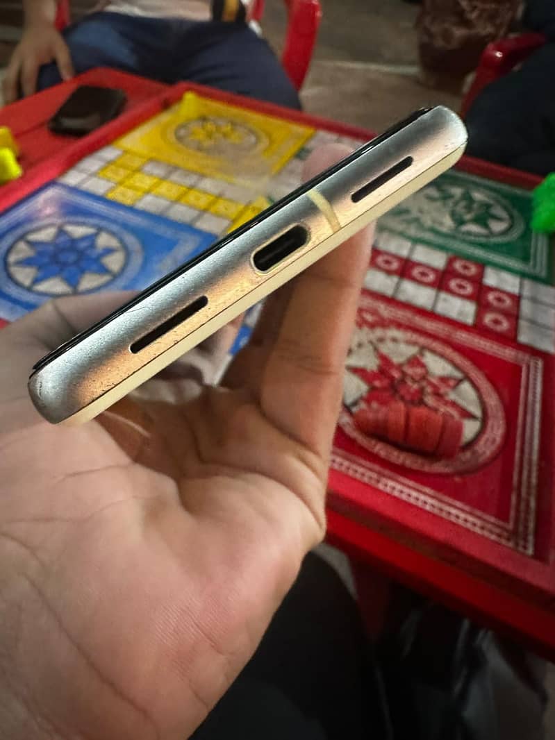 Google Pixel 7 6