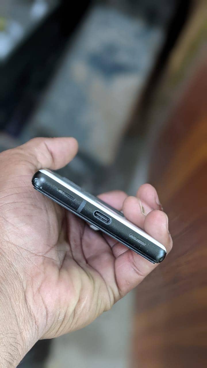 Google Pixel 6a 8