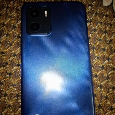 Vivo Y15