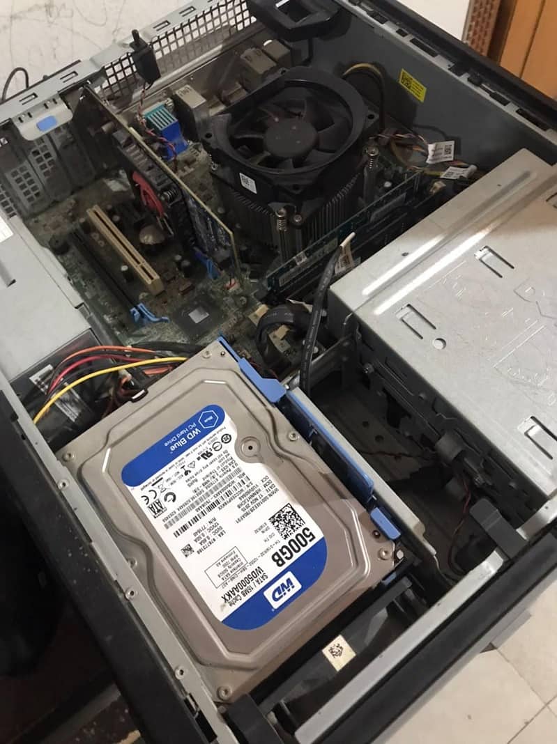 Dell Core i5 , 3rd Generation 9/10 Condition 1