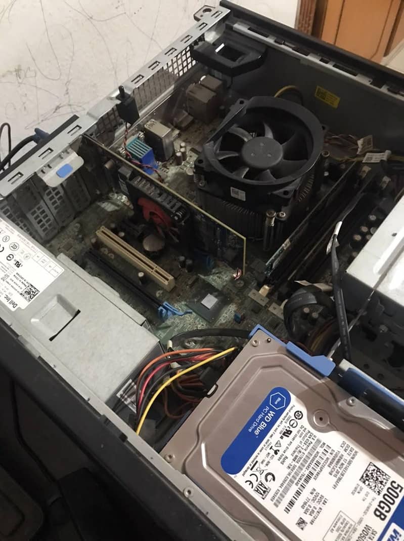 Dell Core i5 , 3rd Generation 9/10 Condition 2