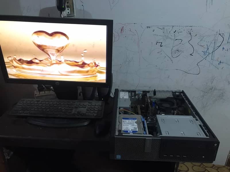 Dell Core i5 , 3rd Generation 9/10 Condition 5