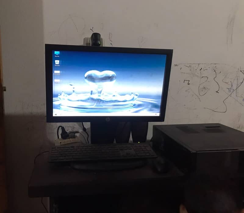 Dell Core i5 , 3rd Generation 9/10 Condition 6