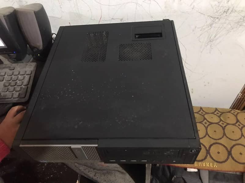 Dell Core i5 , 3rd Generation 9/10 Condition 11