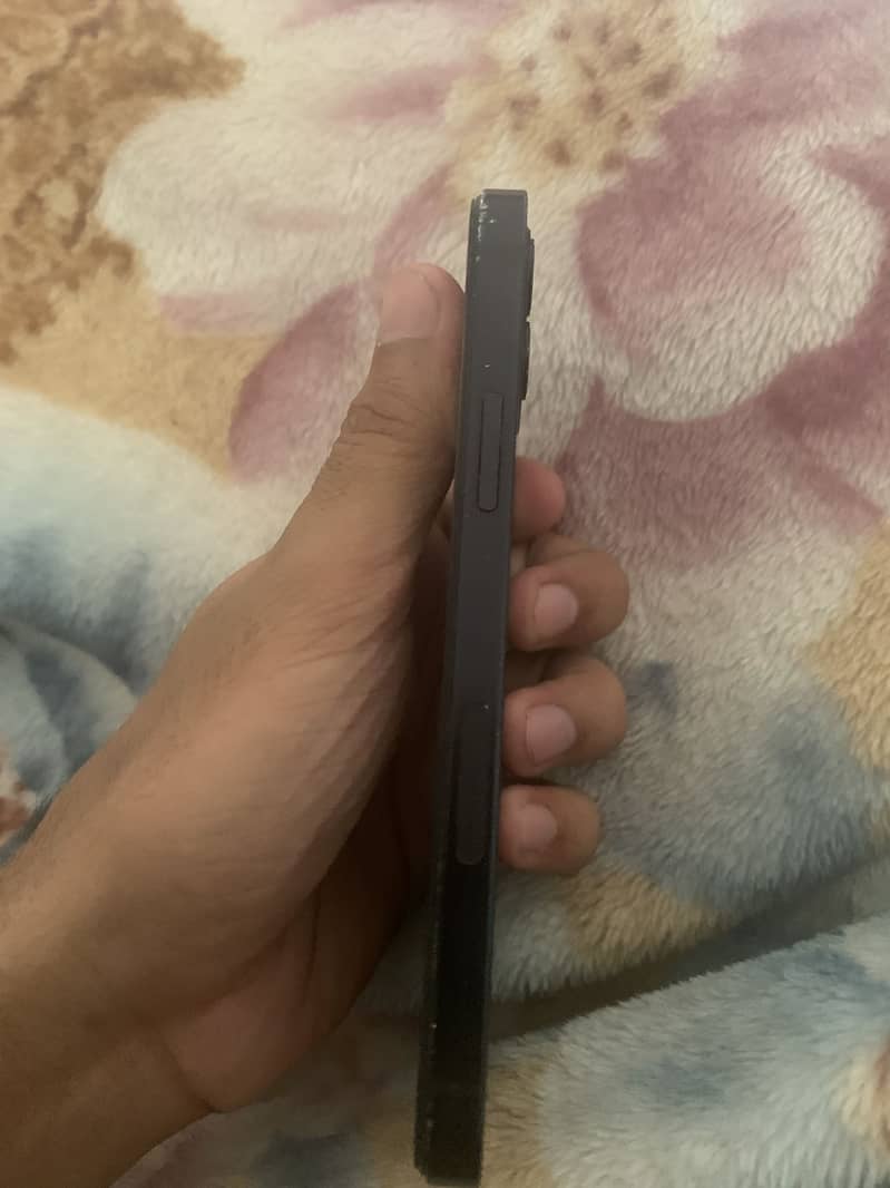 Apple iPhone 12 8
