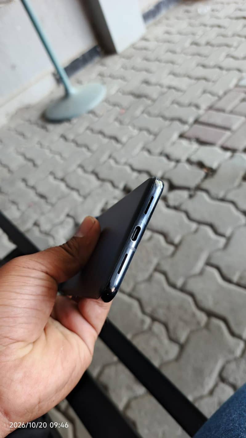 google pixel 8 pro 12/512 4