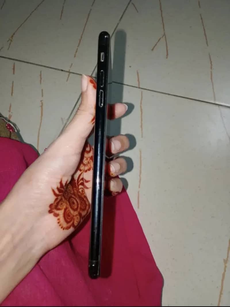 Apple iPhone 7 Plus 4