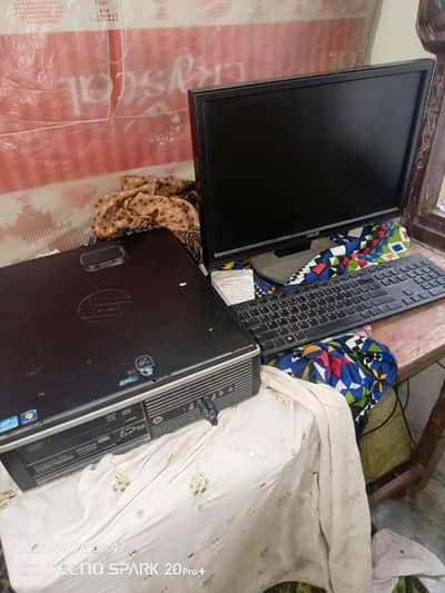 3 gernation core ai 5 HD chip. 4gb ram.