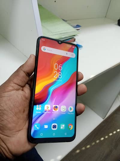 Infinix Hot 8 Lite